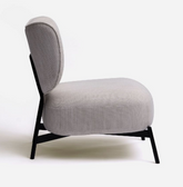 Mobi Chair - C REALITY- The Mob Collective